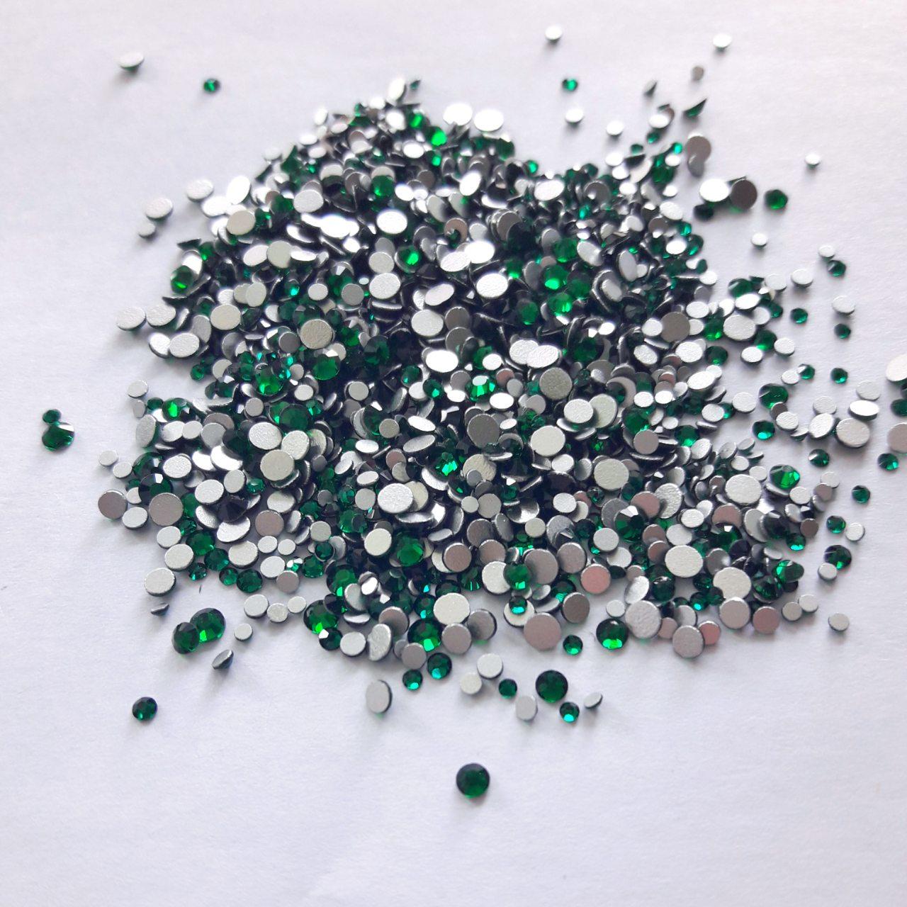 Скляні стрази для декору нігтів 1800 шт (emelard) ANDI PROF