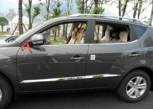 Молдинги на двері Geely GX7 2012-