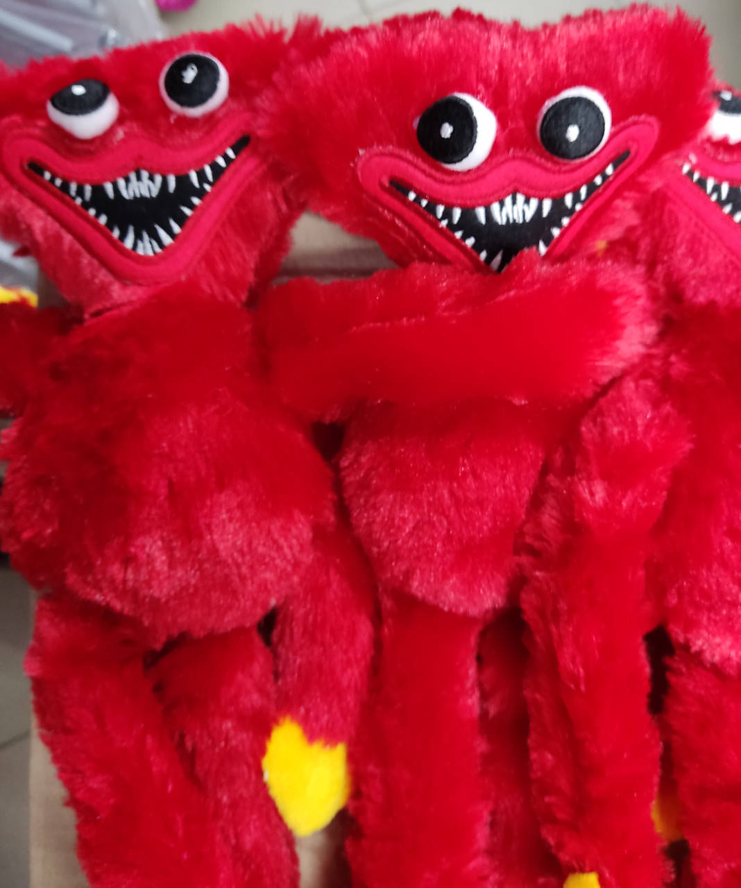 

Мягкая игрушка Хаги Ваги Кисси Мисси 40см Huggy Wuggy красная