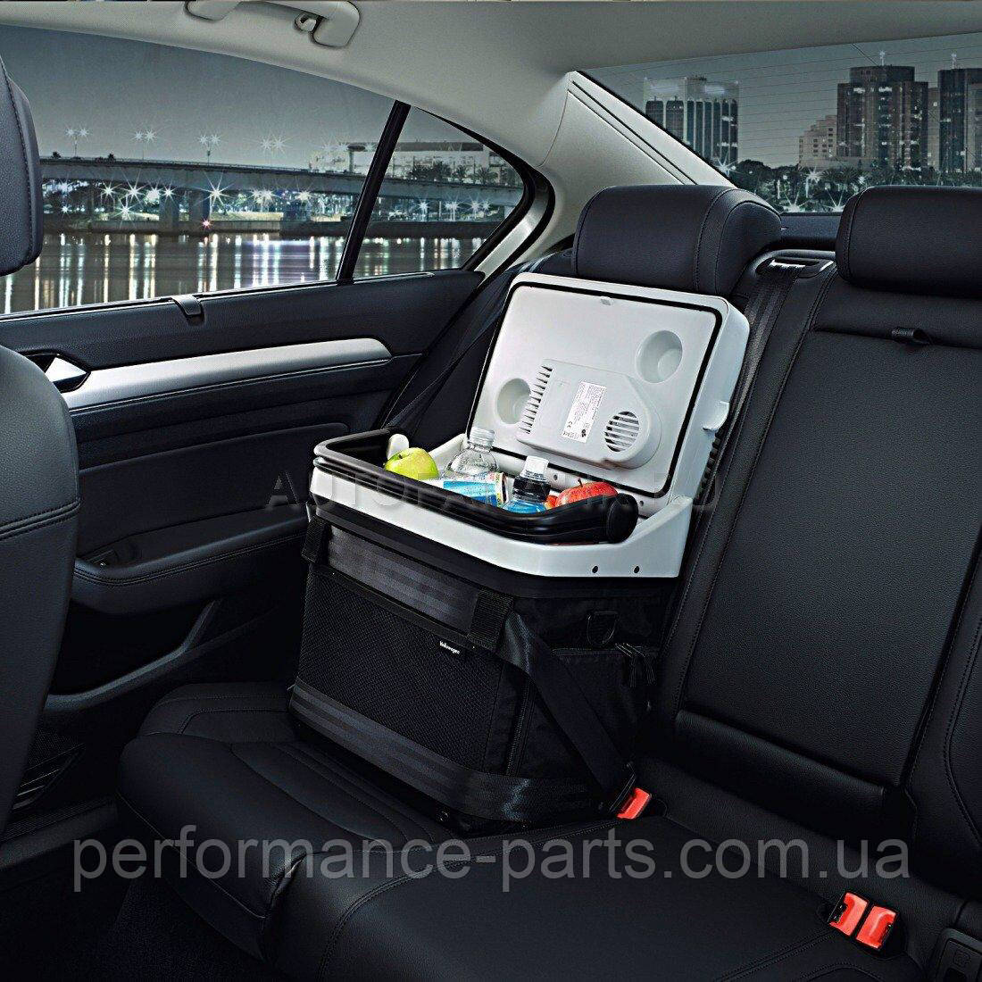 Автомобільний холодильник-термос Volkswagen Cool & Thermos Box, артикул 000065400F