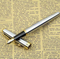 Подарочная перьевая ручка металлический корпус