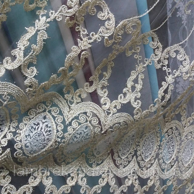 гардина с вышивкой кордовой нитью с золотым люрексом