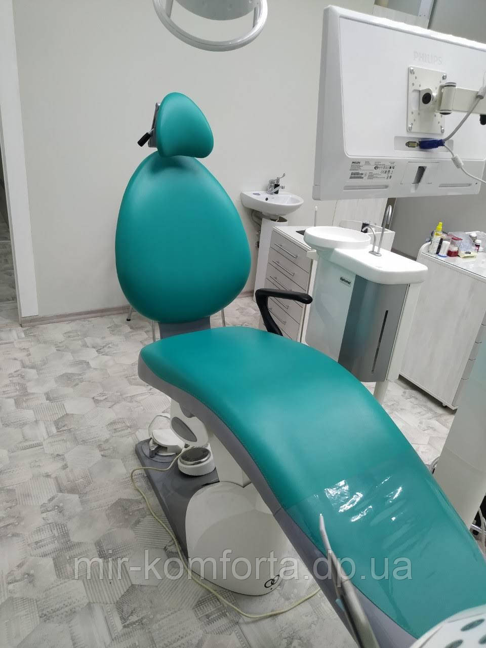 Перетяжка меблів у стоматологічному кабінеті
