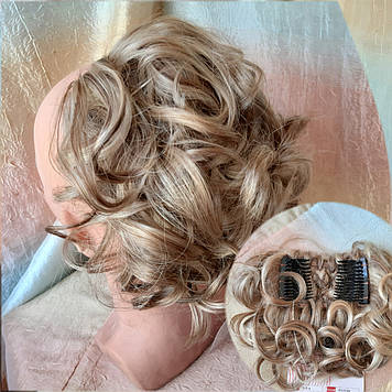 Шиньйон накладка на гребінцях подовжений платиново-русявий мелірований 902А-12ТТ26