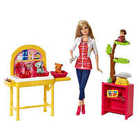 Игровой набор Барби Ветеринар зоопарка Barbie Careers Zookeeper Doll and Playset CBL19