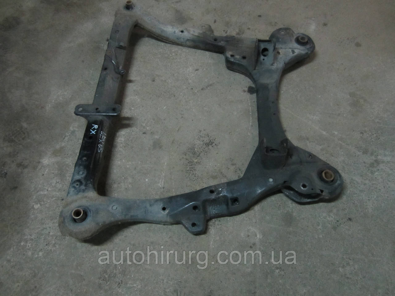 Передній підрамник lexus rx300