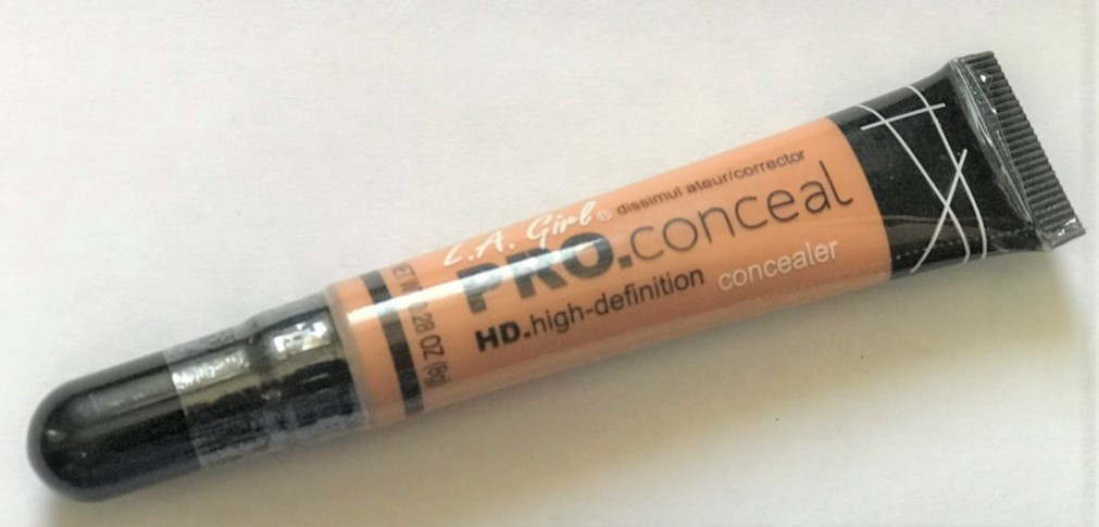 РОЗПРОДАЖ!!! Консилер під очі L. A. Girl Pro Conceal HD Concealer (natural GC972)