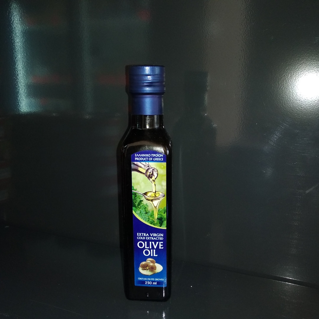 Оливкова олія Extra Virgin cold extracted olive oil 250 мл .