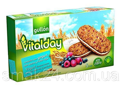 Печиво злакове з йогуртом і ягодами з вмістом клітковини Gullon Vitalday 220 г (5х44 г) Іспанія