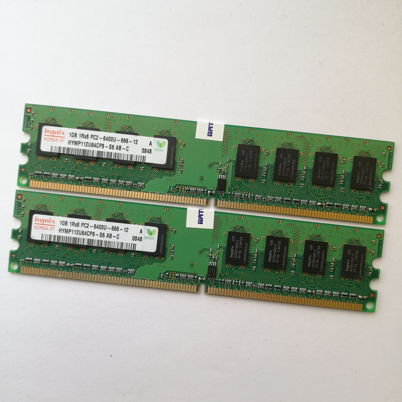 Пара оперативной памяти Hynix DDR2 2Gb (1Gb+1Gb) 800MHz PC2 6400U 1R8 CL6 (HYMP112U64CP8-S6 AB-C) Б/У