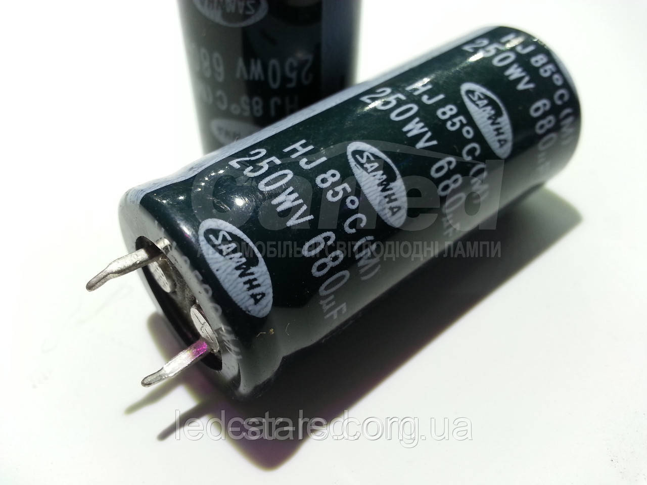 680mkf - 250v mini HJ 22*50 SAMWHA, 85°C
