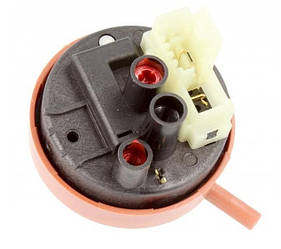 Реле рівня води (пресостат) посудомийної машини Indesit C00274118