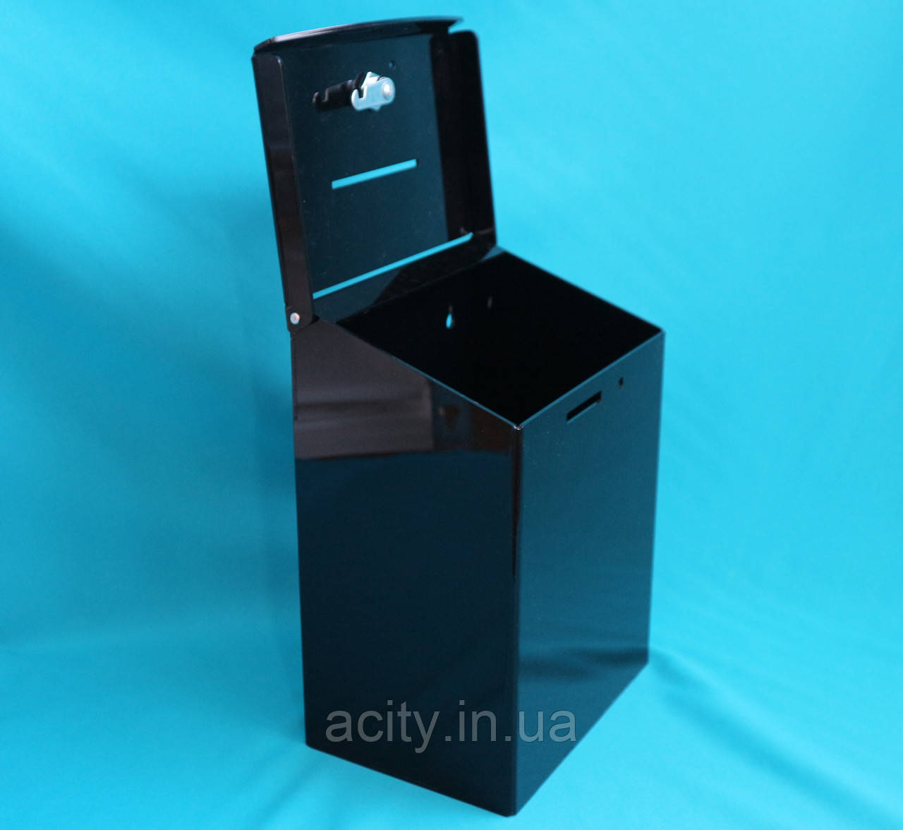 Ящик для анкет і листів чорний
