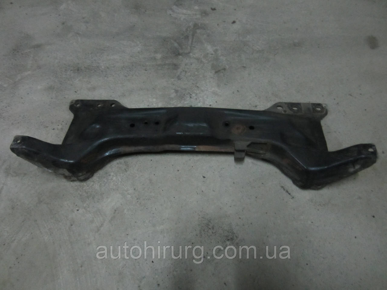 Передній підрамник Fiat Doblo
