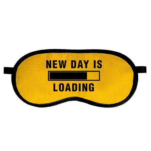 Маска для сна New days is loading подарунок