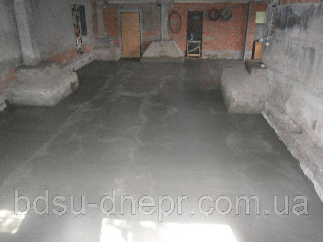Бетонна стяжка за гарною вартості в Дніпрі фото
