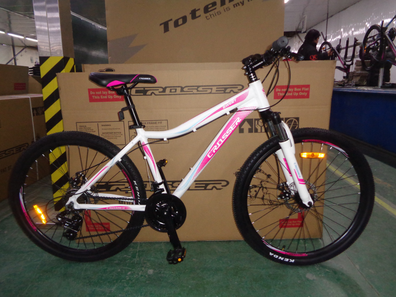 Велосипед гірський алюмінієвий Crosser Sweet 24дюйма рама 14", Білий.