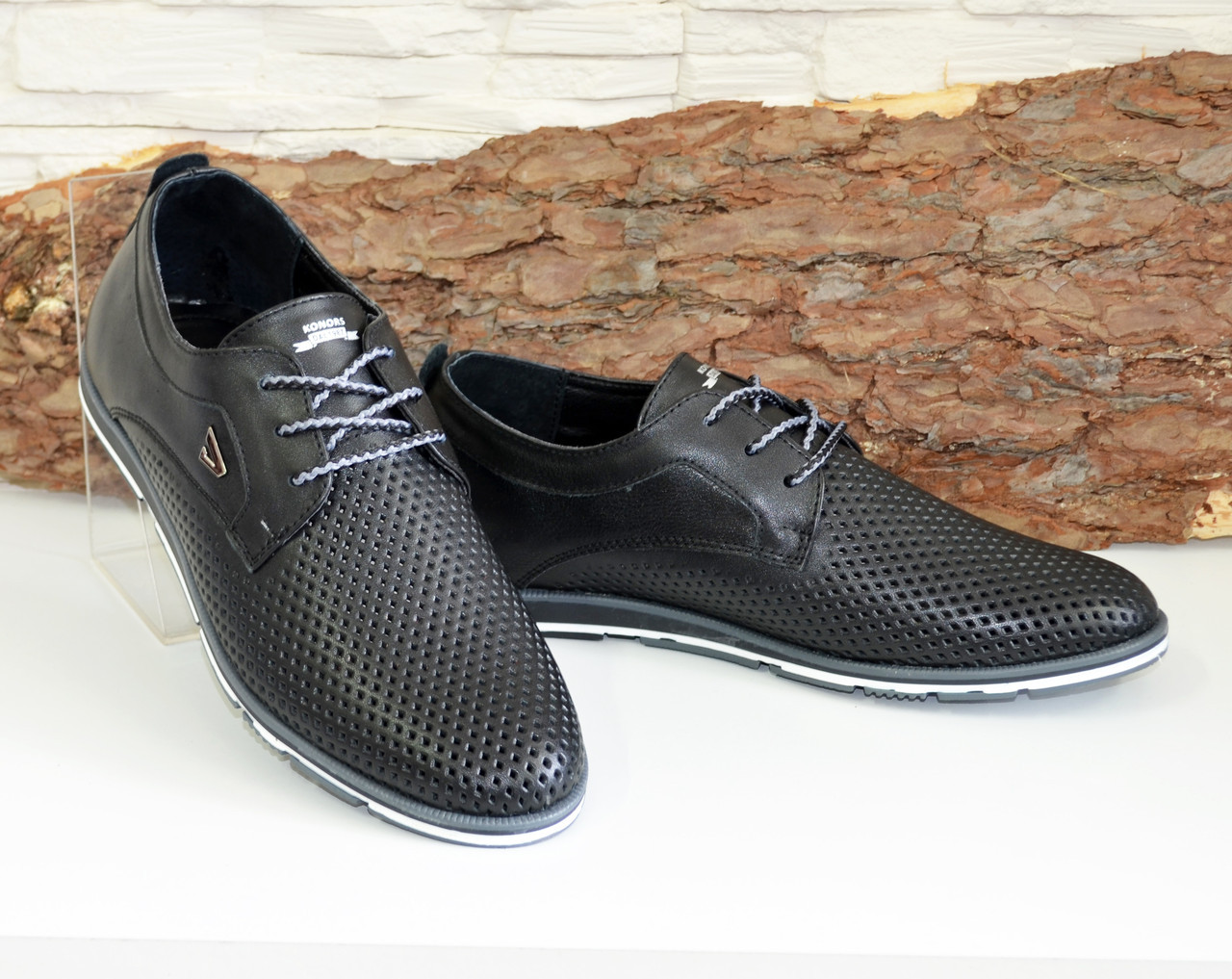 Чоловічі шкіряні чорні туфлі на шнурівці. У наявності 43-й розмір - фото 4 - id-p945167095