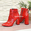 Черевики шкіряні на високому стійкому каблуці, декоровані гумкою, фото 3