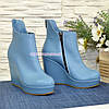 Черевики жіночі на платформі, декоровані блискавкою. Колір блакитний, фото 4