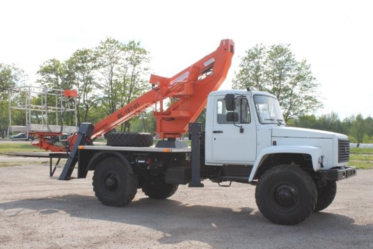 Автогідропідйомник ВС-18Т-01 (з високоміцної сталі з вантажопідйомністю люльки 250кг.)