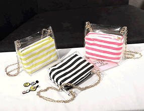 Оригінальна сумочка на ланцюжку зі смугастим клатчем
