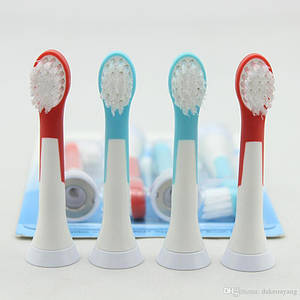 Насадки на зубну щітку Philips HX6034