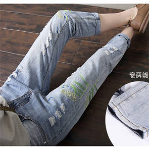 Стильні потерті жіночі джинси "Sheila" Оригінальні повсякденні якісні жіночі джинси