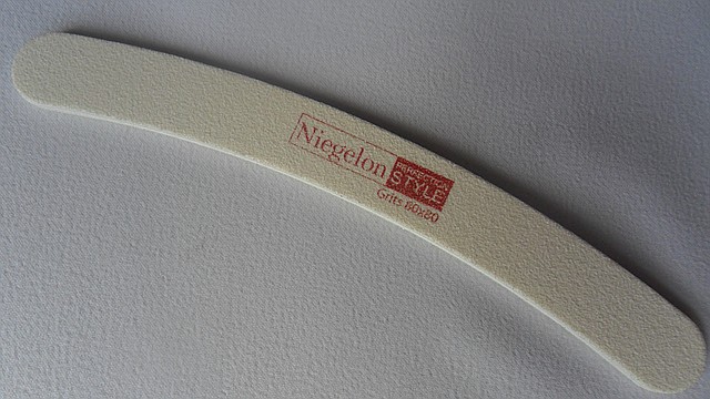 Пилка мінеральна Niegelon