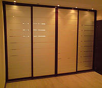 Двери раздвижные для шкафа-купе с пескоструйным рисунком на зеркале(Индивидуальный просчет по Вашим размерам)
