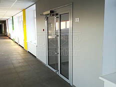 Автоматические распашные двери Tormax, Опорная школа 11.04.2019 (пгт. Магдалиновка) 1