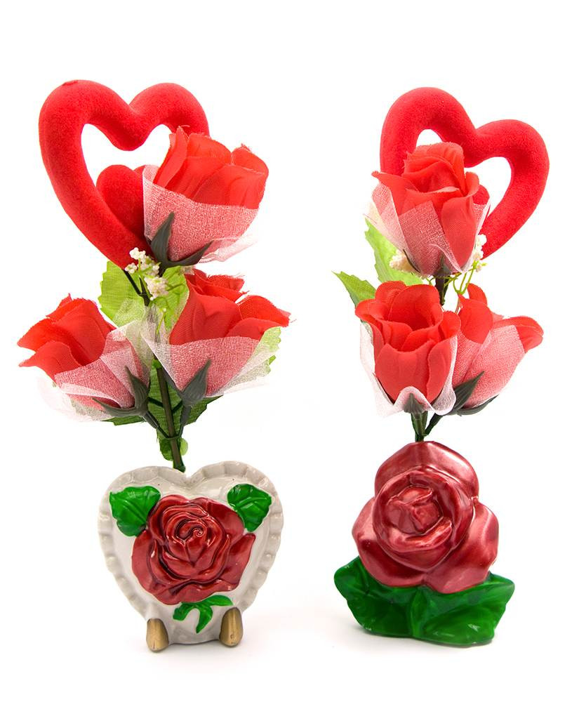 Букет із троянд із серцем (22х9х5,5 см) (GF117)