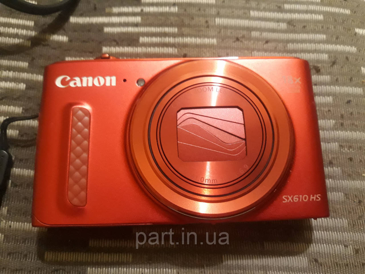 Фотоапарат Canon SX610 HS Red в ідеальному стані