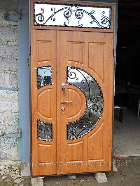 Дверь входная со стеклопакетом и ковкой элитная - фото 3 - id-p91937851