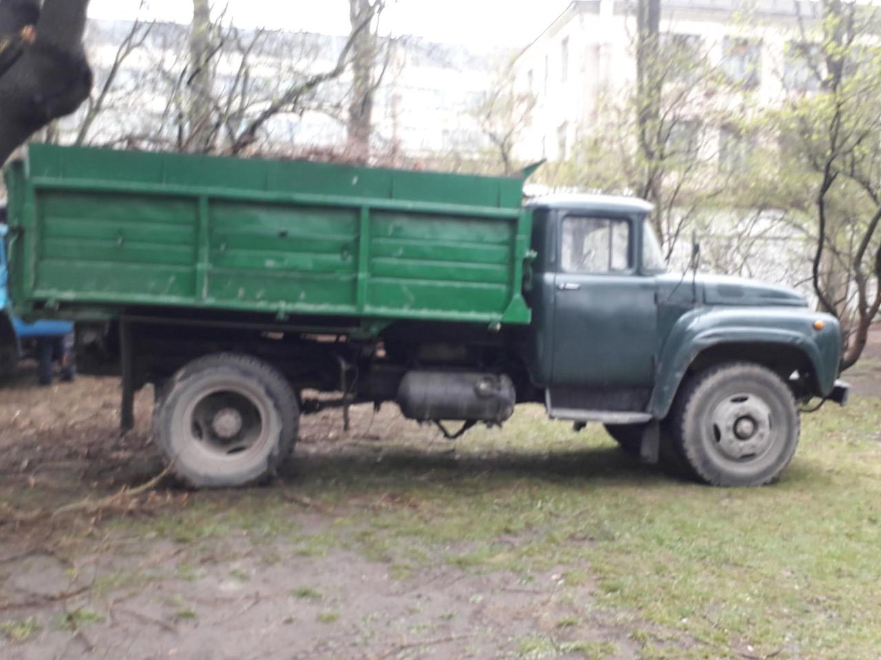 Вивезення будівництва сміття Зіл
