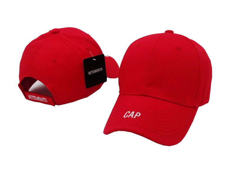 Кепка Vetements Red Unisex Baseball Cap - KV1112A1