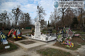Памятник женщине из белого мрамора в Киеве, Совское кладбище 6