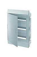 Щит вбудований Mistral41F, 54 (3х18) модулів, білі двері, 430х600х108