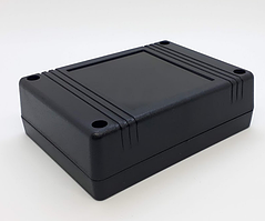 Універсальні корпуси для електроніки