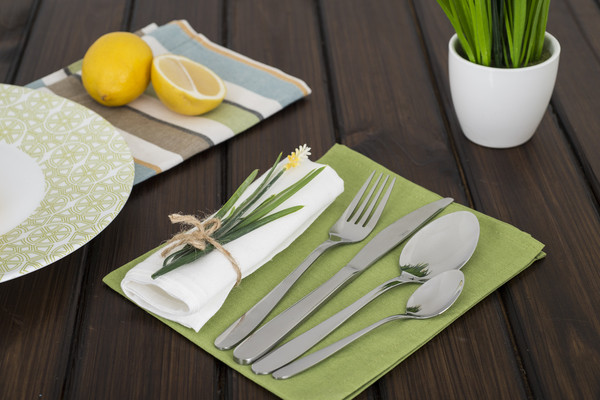 Набір столових приборів RINGEL Bistro 24 предмети (RG-3106-24)