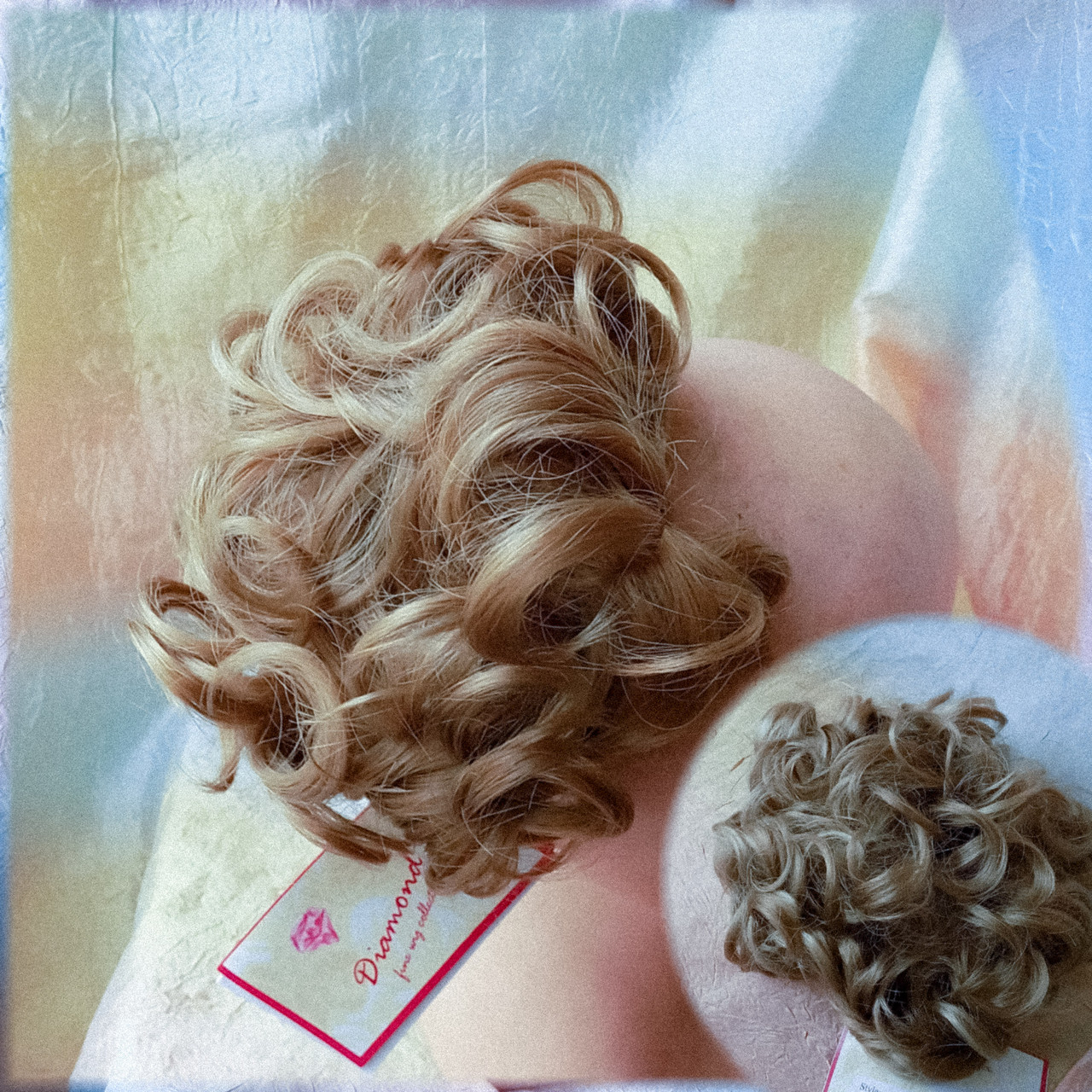 Шиньон накладка коротка на гребінцях пісочна 988-15, фото 1