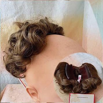 Шиньон накладка коротка на гребінцях попилясто-русява 988-14