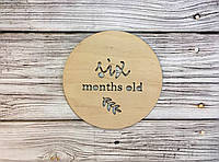 Деревянная табличка для фотосессии "Six months old" 14 см Светлое дерево