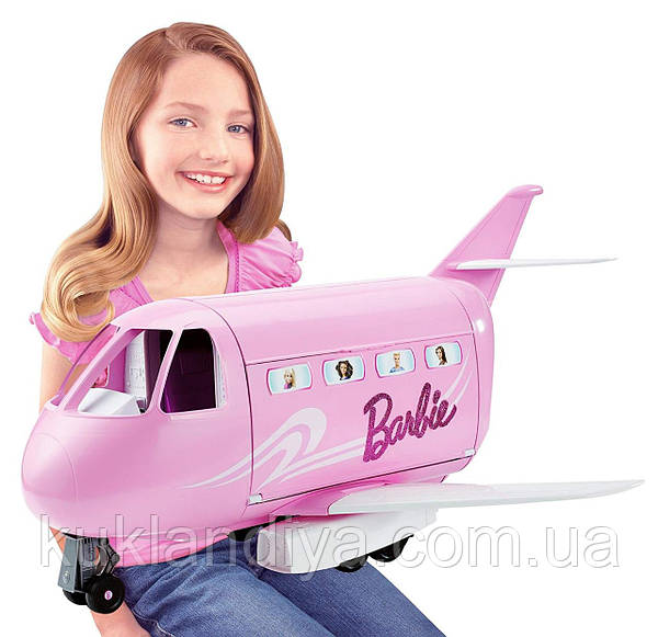 Barbie Pink Passport Glamour Vacation Jet
