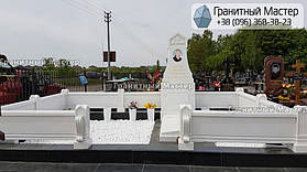 Памятник из белого мрамора женщине в с. Хотов, Киевской обл.  22