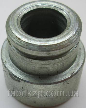 Втулка 952-1802032 приводу роздаваної коробки МТЗ-82-950