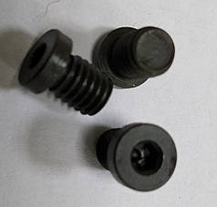 Гвинт для різця з типом притиску D (короткий)