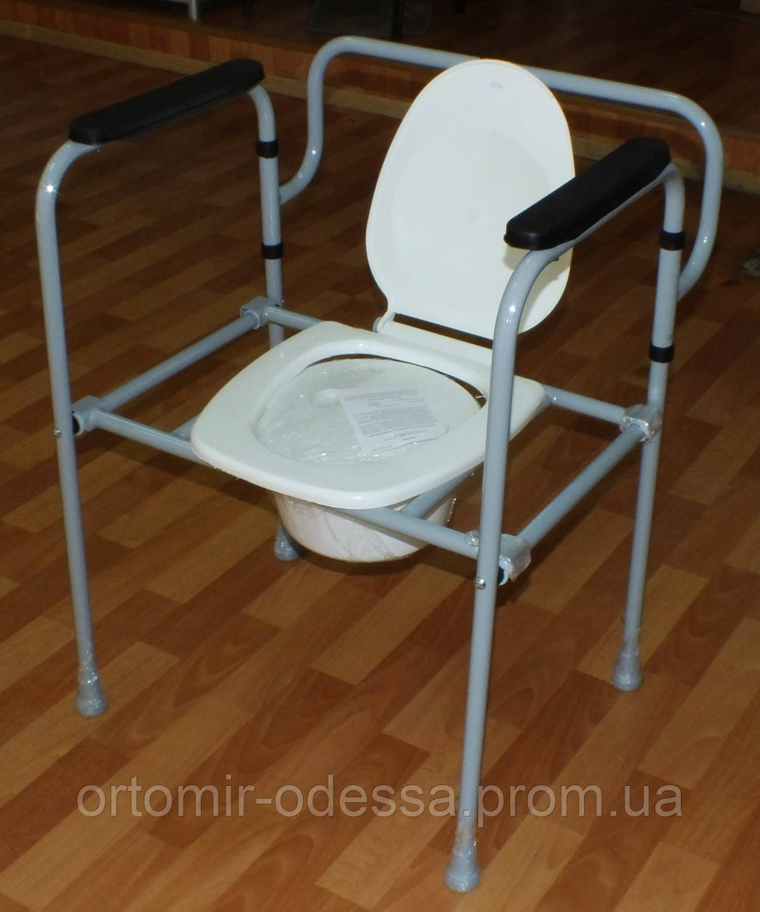 Стілець складаний туалет