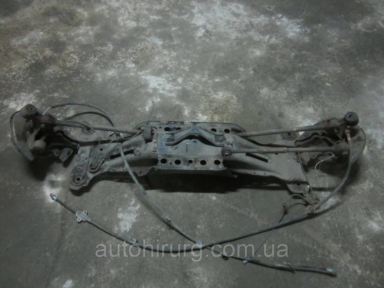 Задня балка Toyota Camry 40