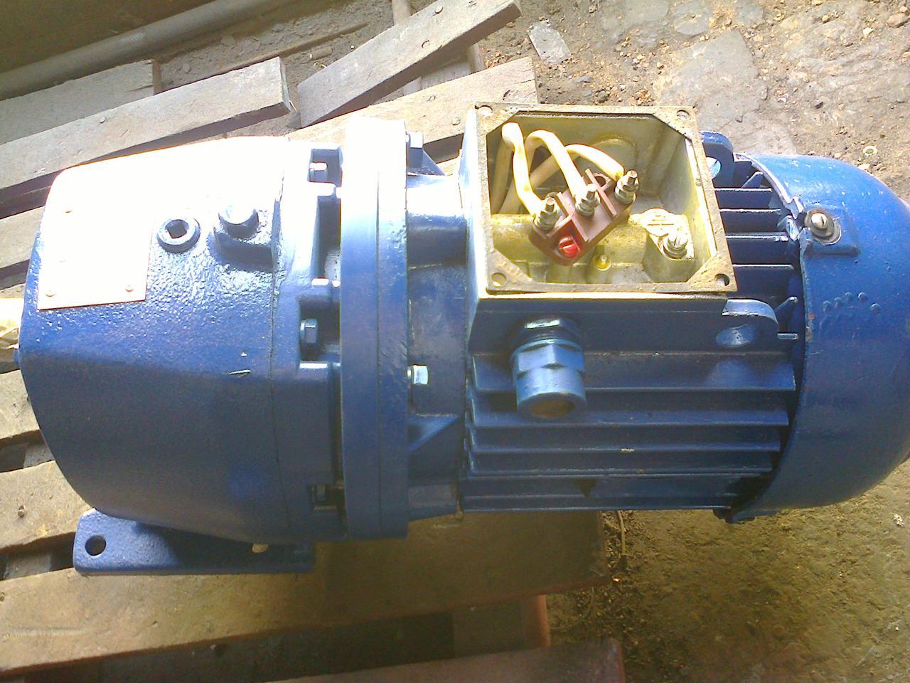 Мотор-редуктор цилиндрический 1МЦ2С для шнека, конвеера. Производство и ремонт мотор редукторов - фото 6 - id-p951231092